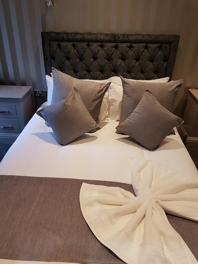 Lil'S Bar And Bistro Hotel York Bagian luar foto